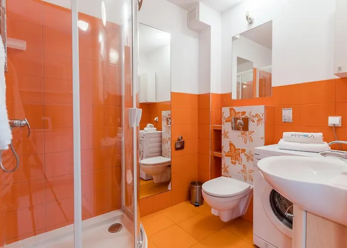 Piamola Turkusowa, Bezplatne Solarium * Kąty Rybackie
